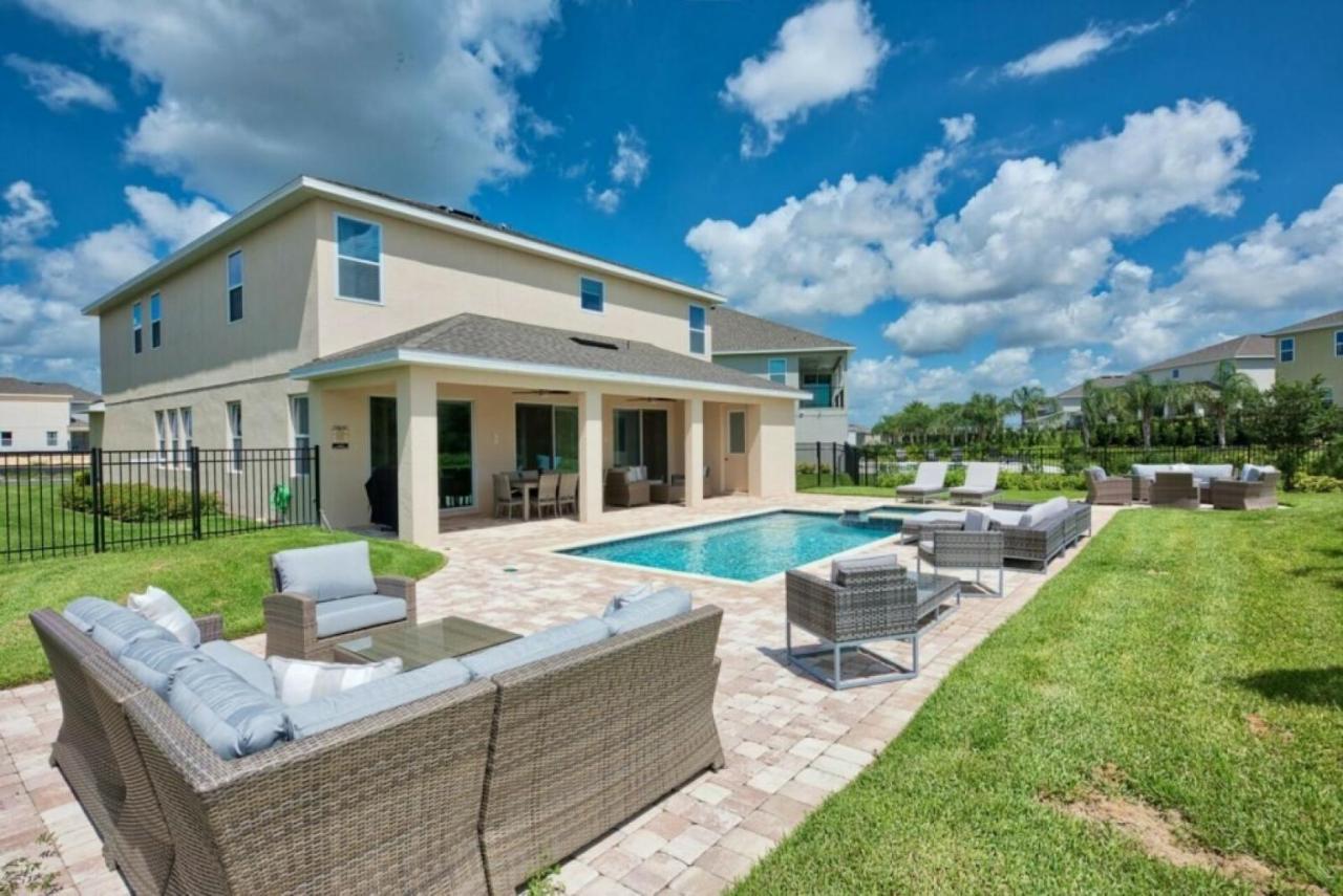 Luxury 9 Bedrooms With Private Pool And Grill 261 * Orlando