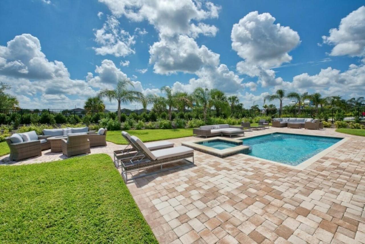 Luxury 9 Bedrooms With Private Pool And Grill 261 * Orlando