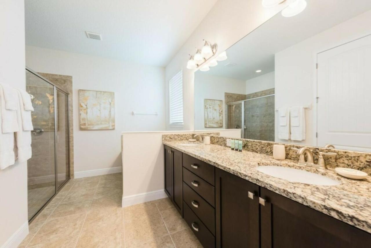 Luxury 9 Bedrooms With Private Pool And Grill 261