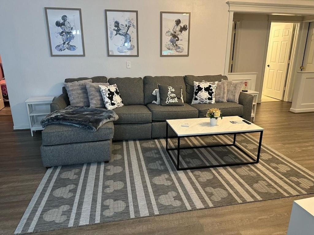 Holiday home Themed - 10 Miles From Parks