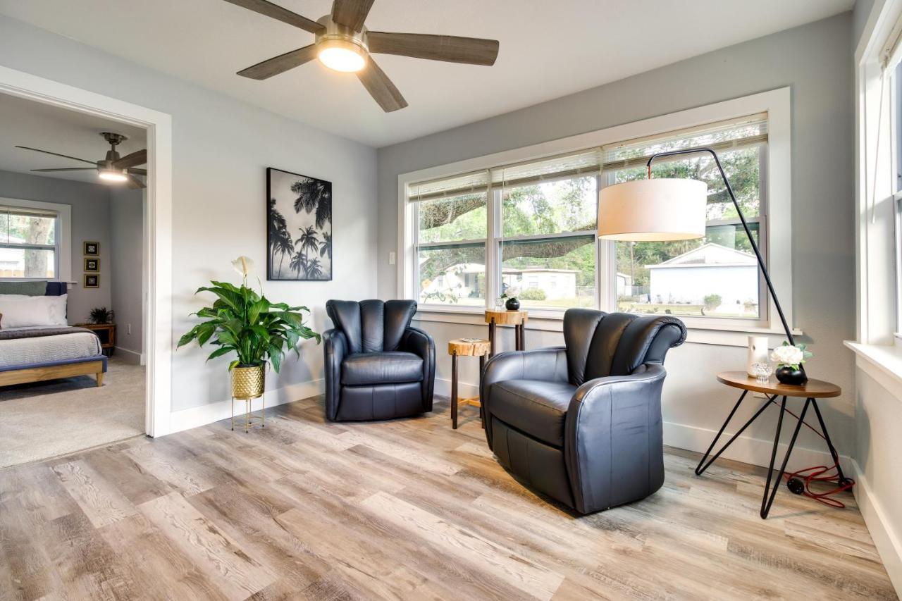 Downtown Winter Garden About 12 Mi To Disney! Holiday home Orlando