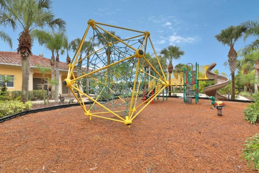 Apartment Only 10 Minutes From 3bd Family 2761 Orlando