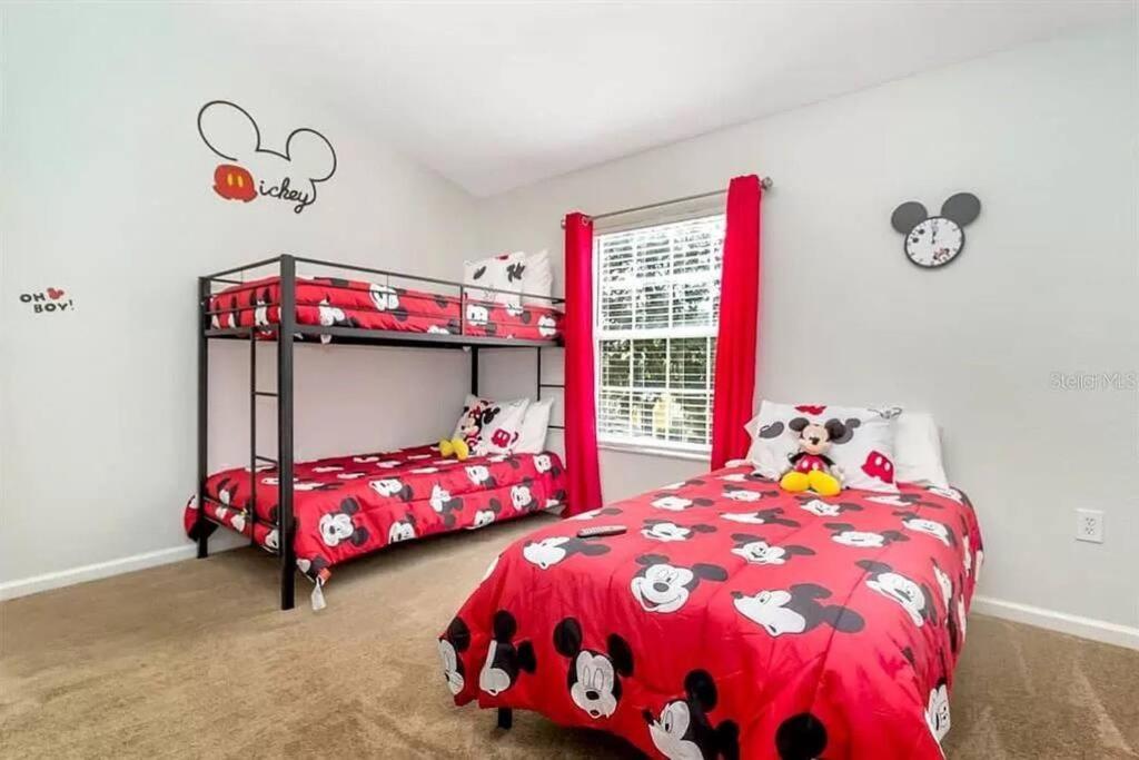 Minutes To Disney, Free Water Park & Private Pool * Orlando