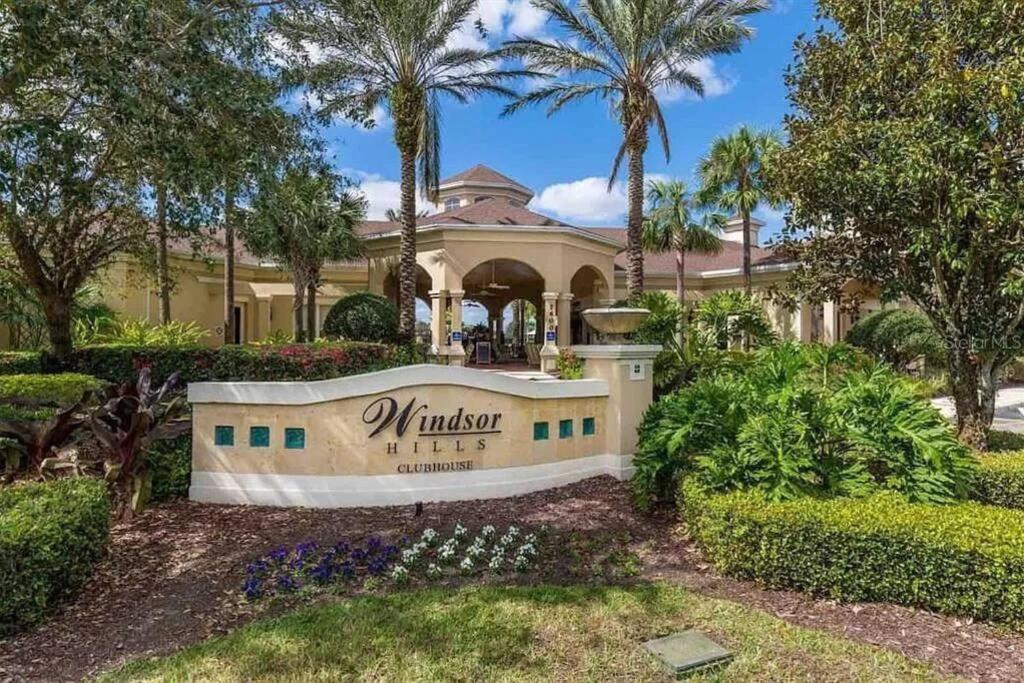 Holiday home Minutes To Disney, Free Water Park & Private Pool *