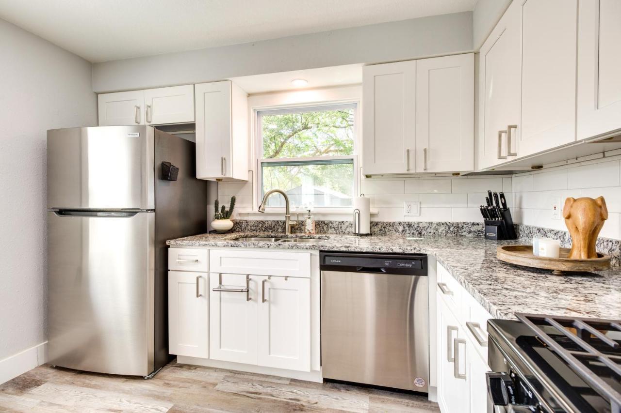 Holiday home Downtown Winter Garden About 12 Mi To Disney! *