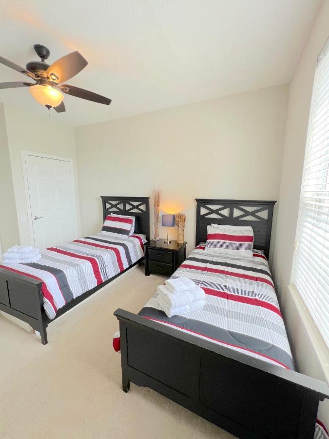 2br 2bath Balcony 5min Conv Center 1496ft