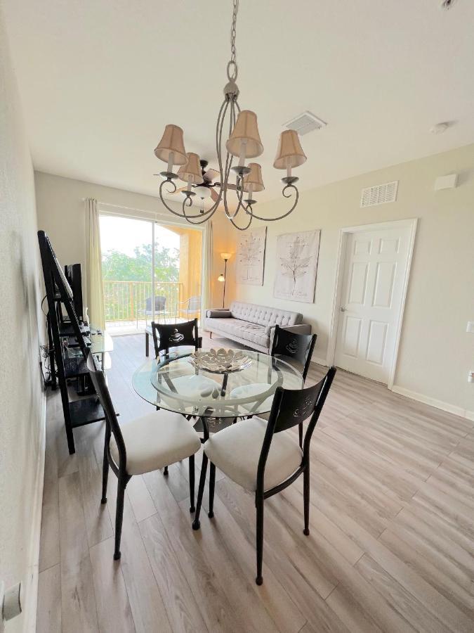 2br 2bath Balcony 5min Conv Center 1496ft * Orlando