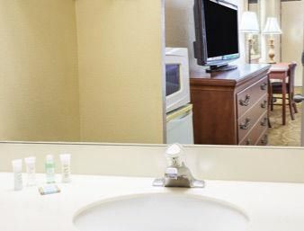 Hotel Wingate By Wyndham - International Airport- Free Hot Breakfast Orlando