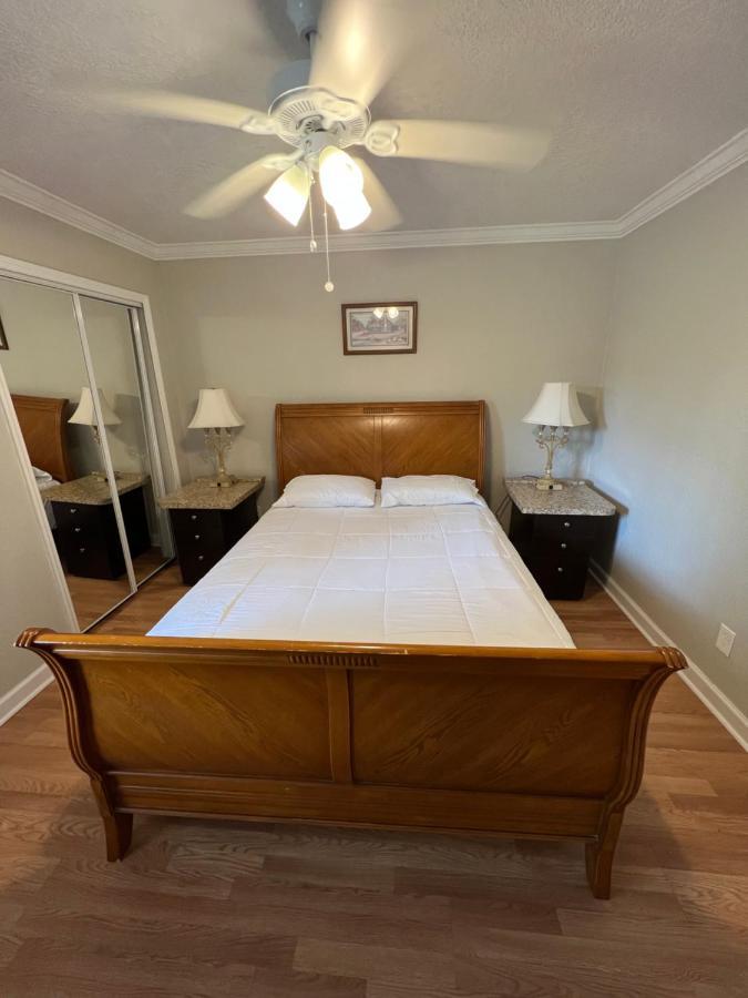 Holiday home Like House, 4 Bedrooms, 3 Bathrooms *
