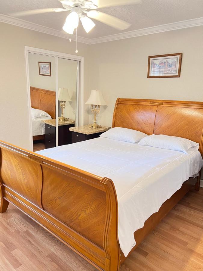 Holiday home Like House, 4 Bedrooms, 3 Bathrooms *