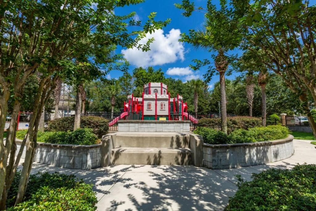 Incredible - 2 Miles From Portal 201 * Orlando