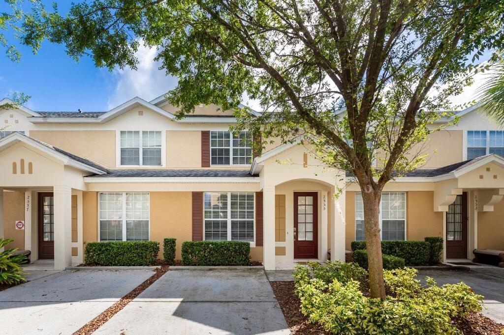Pretty Townhome 2 Miles To Private Pool 2555 Holiday home