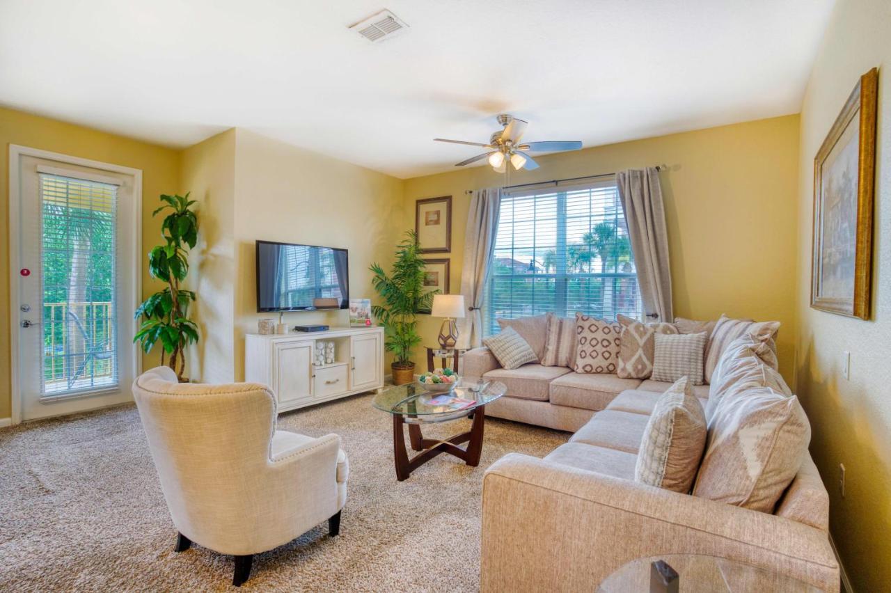 5025 Shoreway Loop #203 *