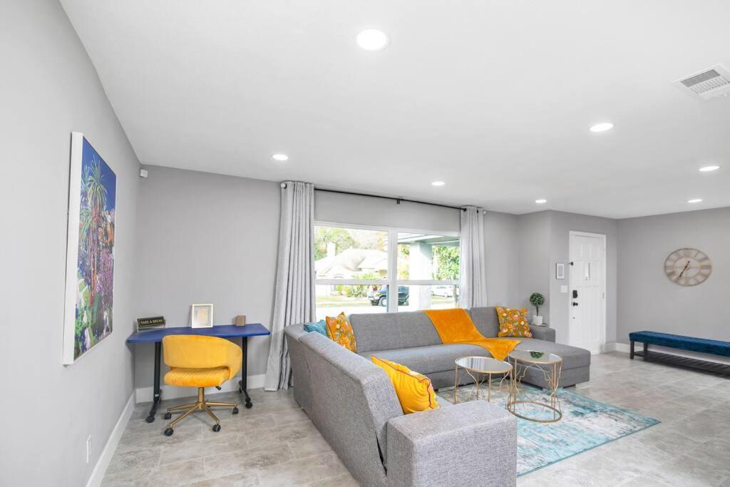Away From In Orlando! Holiday home *