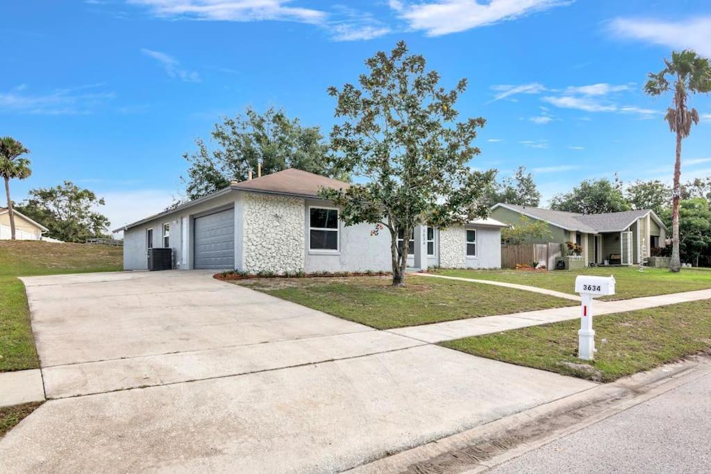 Away From In Orlando! Holiday home *