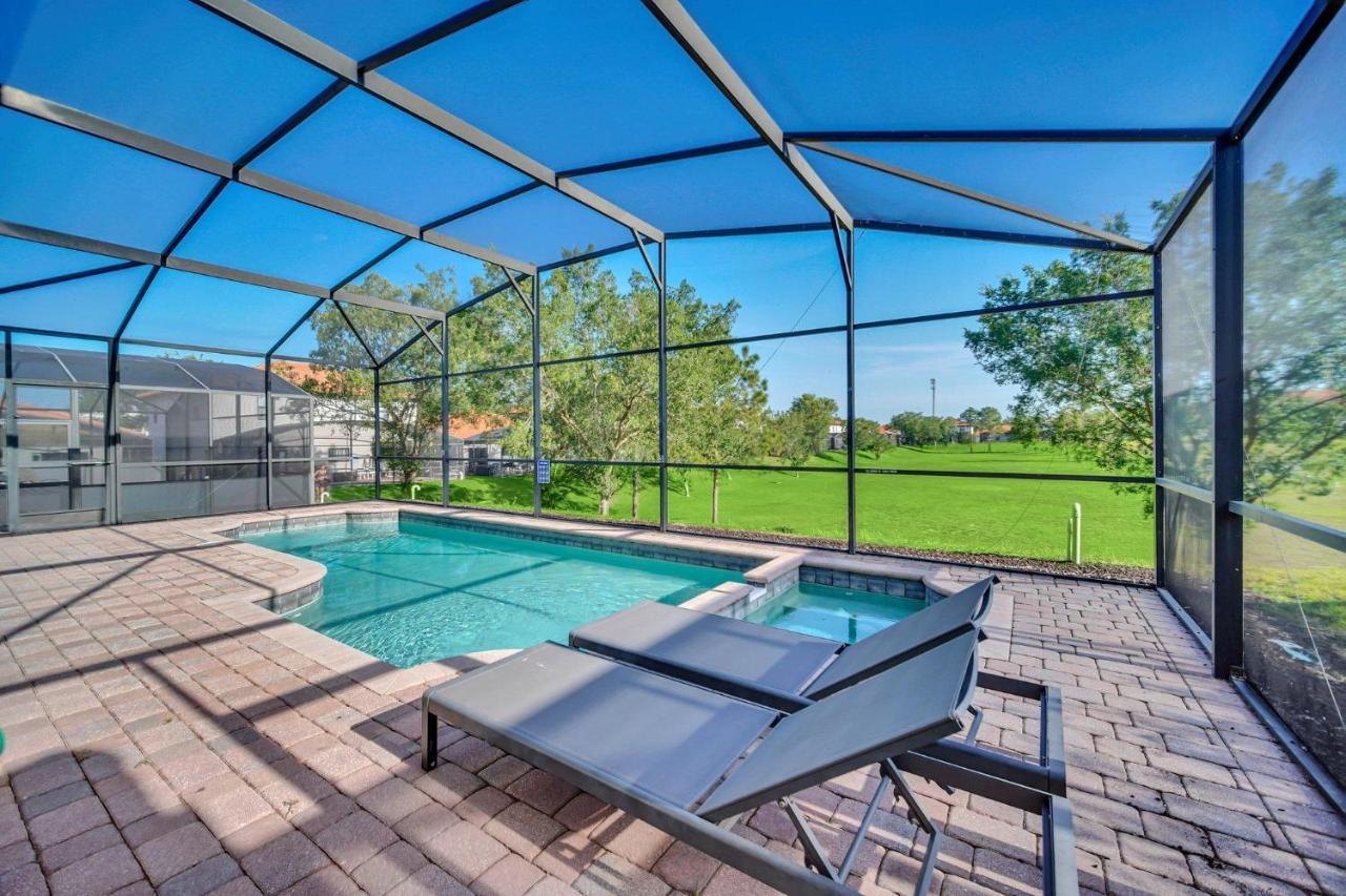 208 Summer Place Orlando