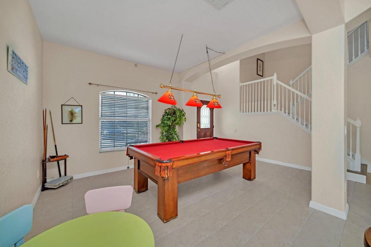 208 Summer Place *