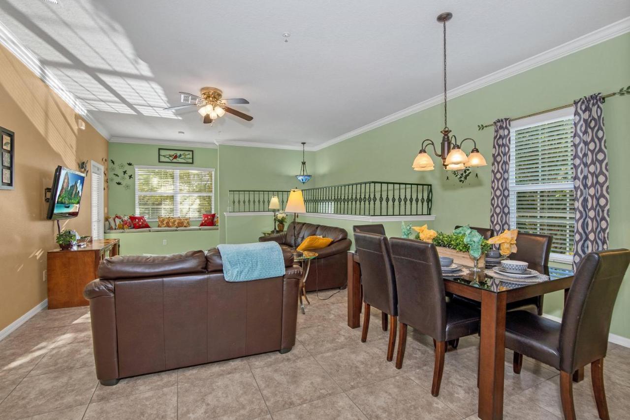 3 Bedrooms Townhome Gated 5 Minutes From Apartment *
