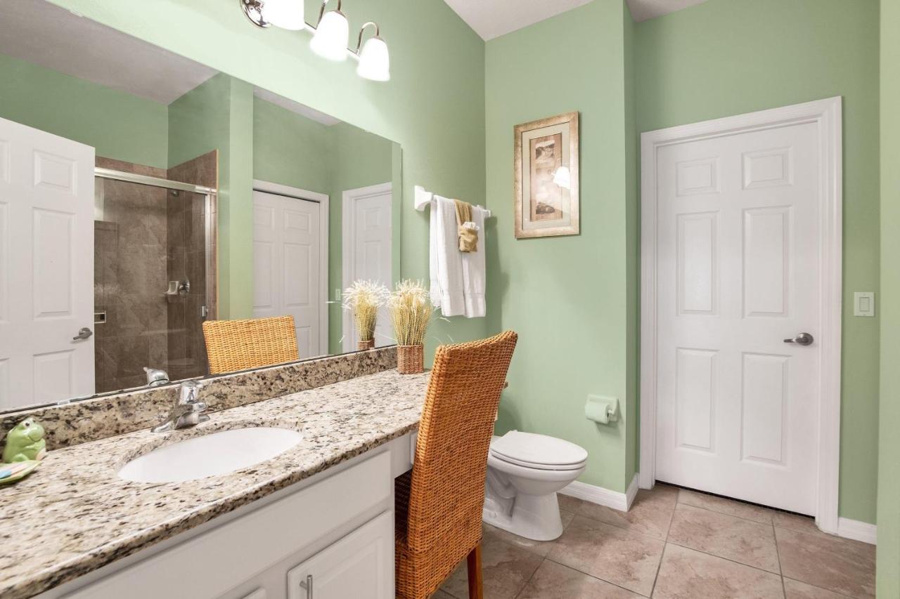 3 Bedrooms Townhome Gated 5 Minutes From Apartment Orlando