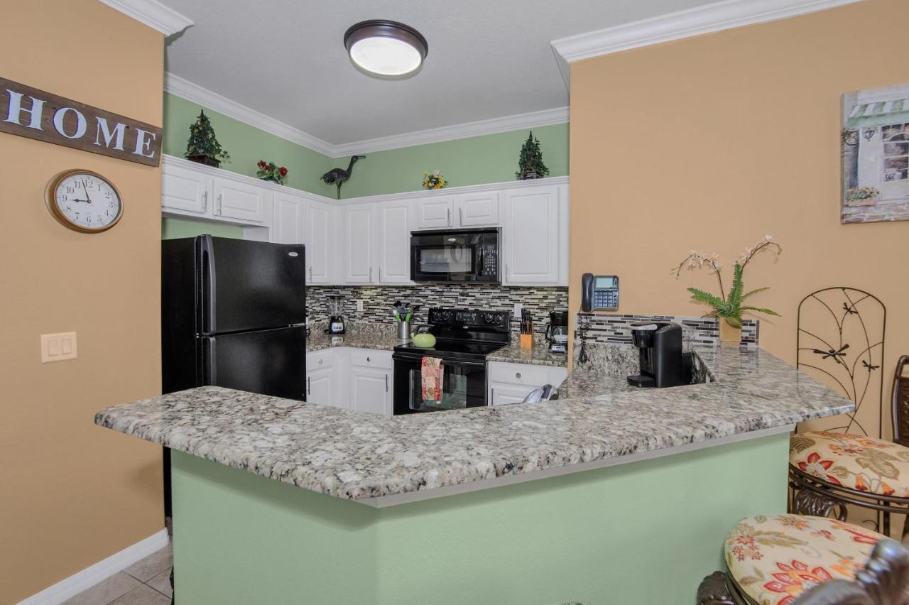 Apartment 3 Bedrooms Townhome Gated 5 Minutes From