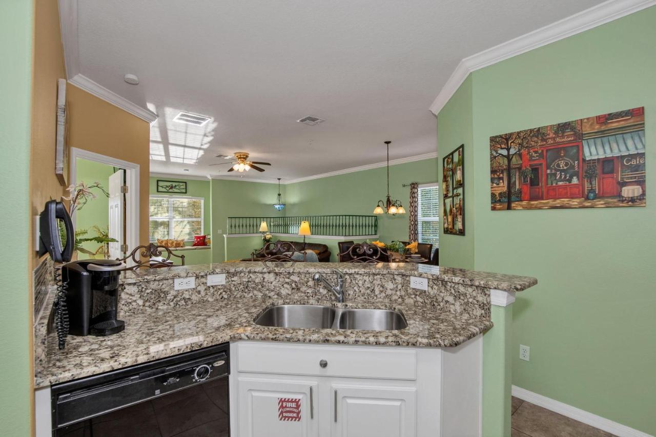 Apartment 3 Bedrooms Townhome Gated 5 Minutes From