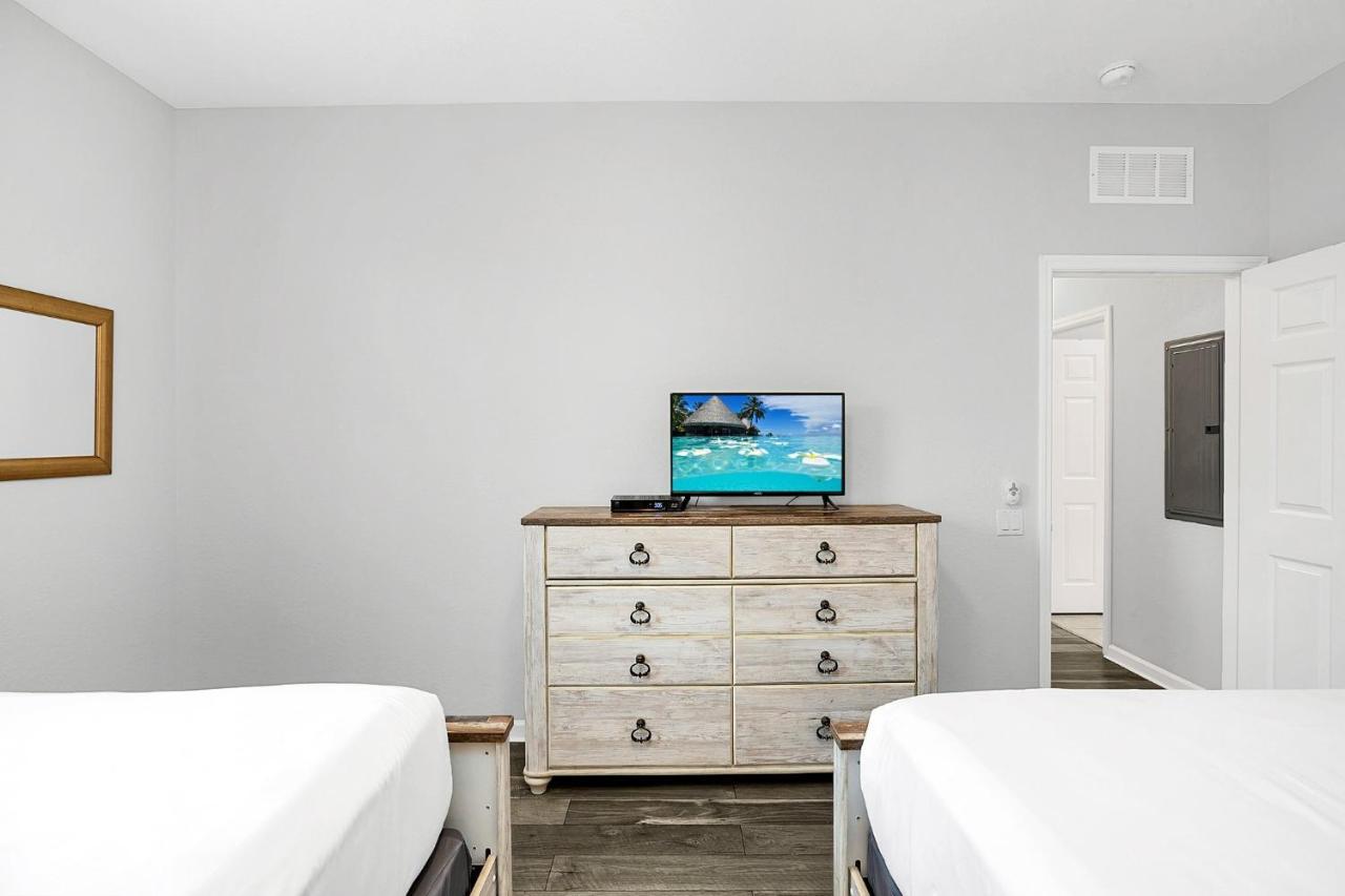 Ground-floor Next To Vista Cay Clubhouse And Pool! * Orlando