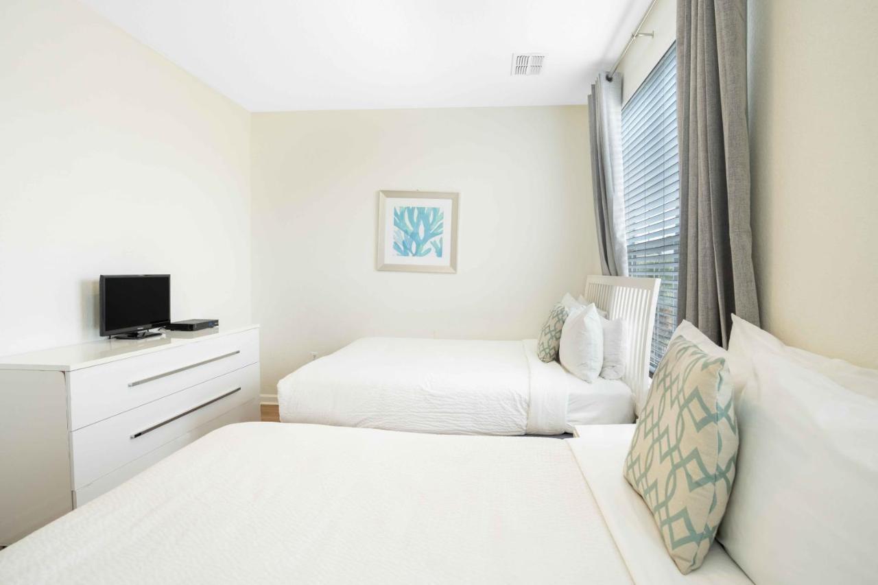 3-story Townhome At Vista Cay Holiday home