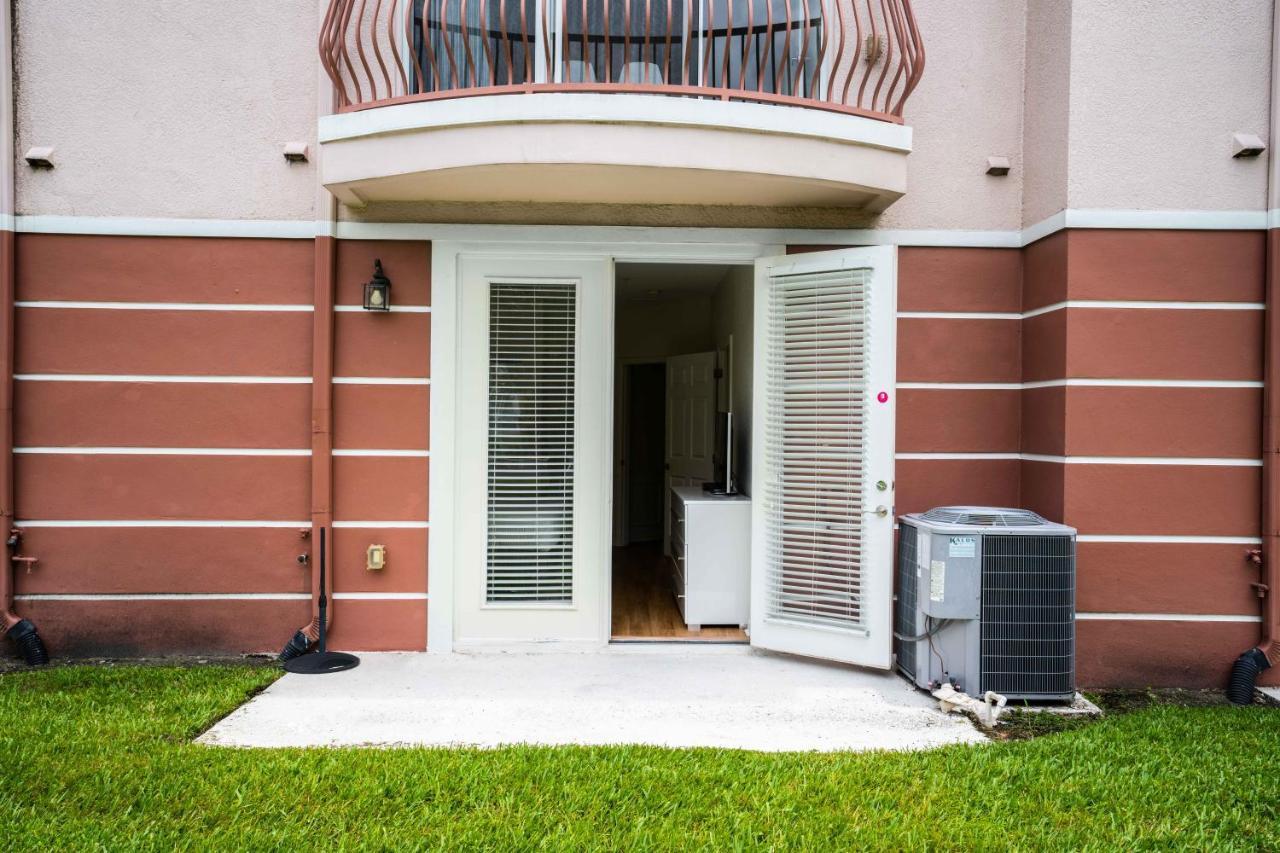 Holiday home 3-story Townhome At Vista Cay *
