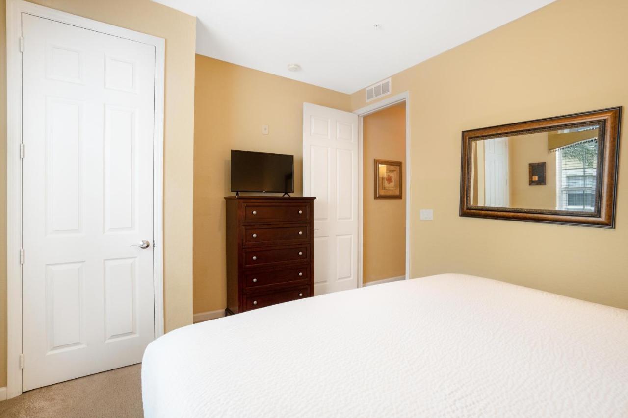 Apartment Beautiful At Vista Cay Near Wdw Orlando
