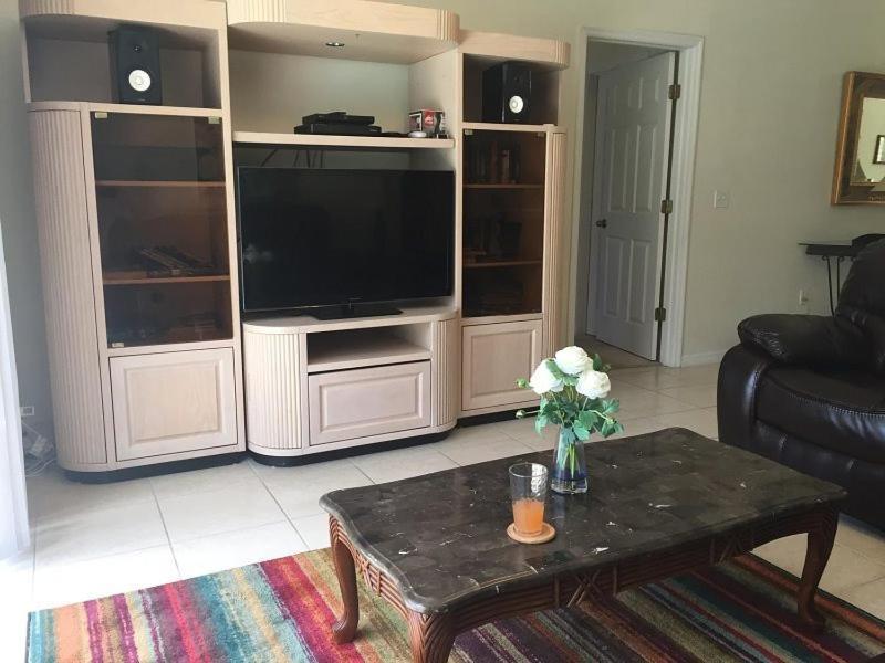 Woodridge-1126 Orlando