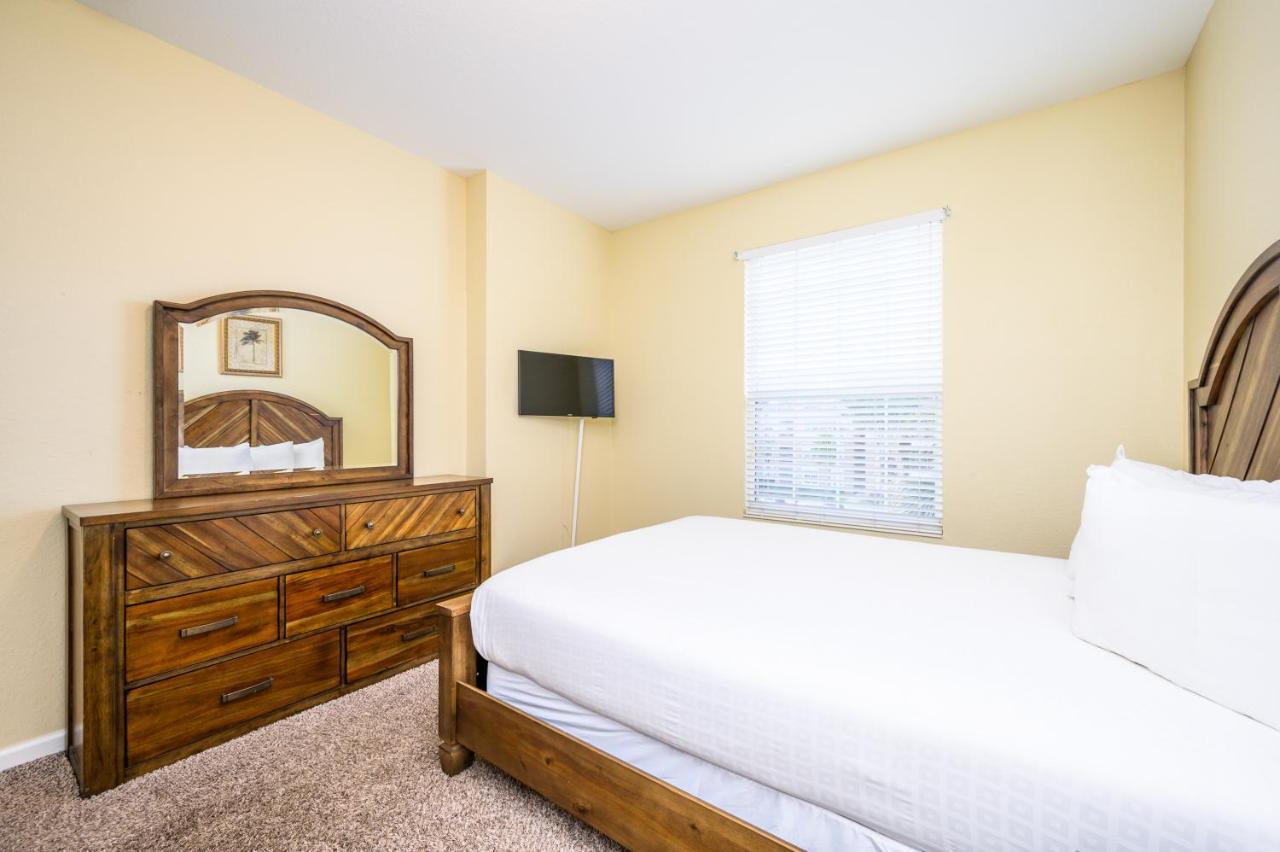 Beautiful Vista Cay, Near Parks! - 3006 Apartment *