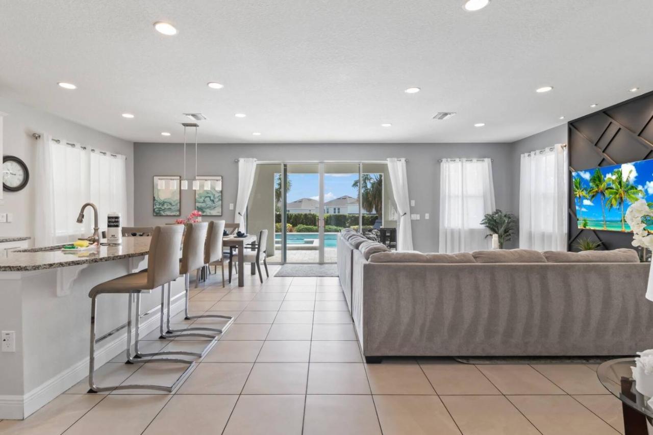 Holiday home 7426 Encore - 5 Bedroom 45 Baths Orlando