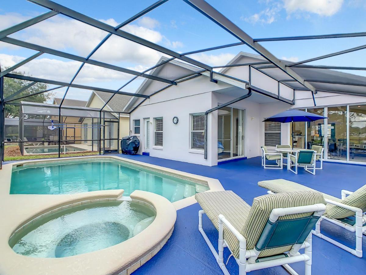 Glenbrook Vacation Poolspa Holiday home *
