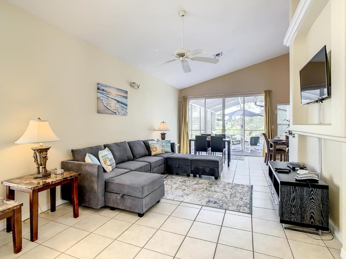 Glenbrook Vacation Poolspa Holiday home