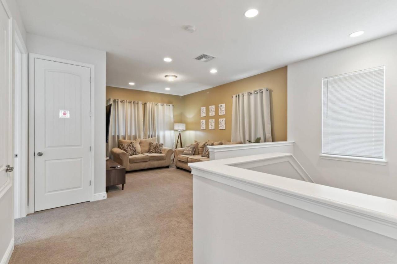 Holiday home 7426 Encore - 5 Bedroom 45 Baths *