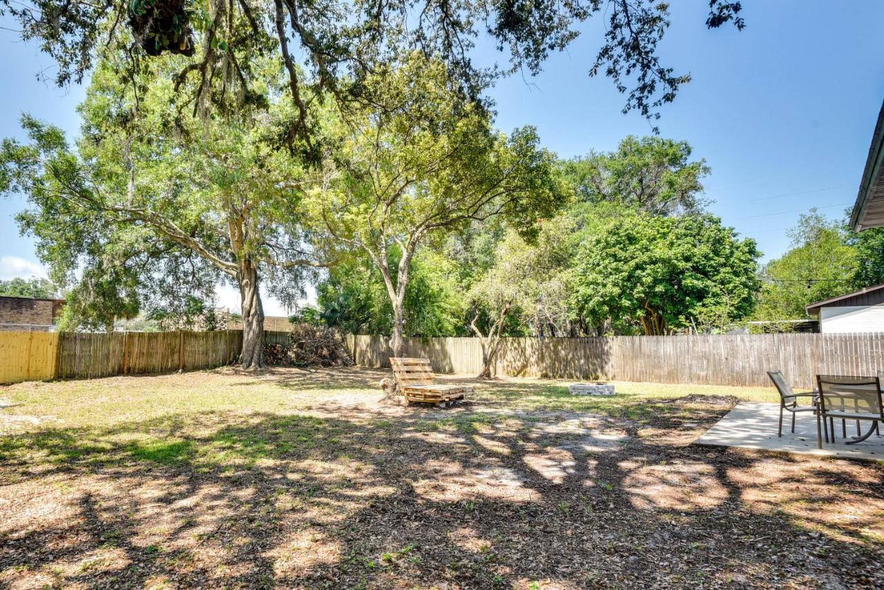 Family In Longwood Private Yard And Fire Pit! Holiday home *