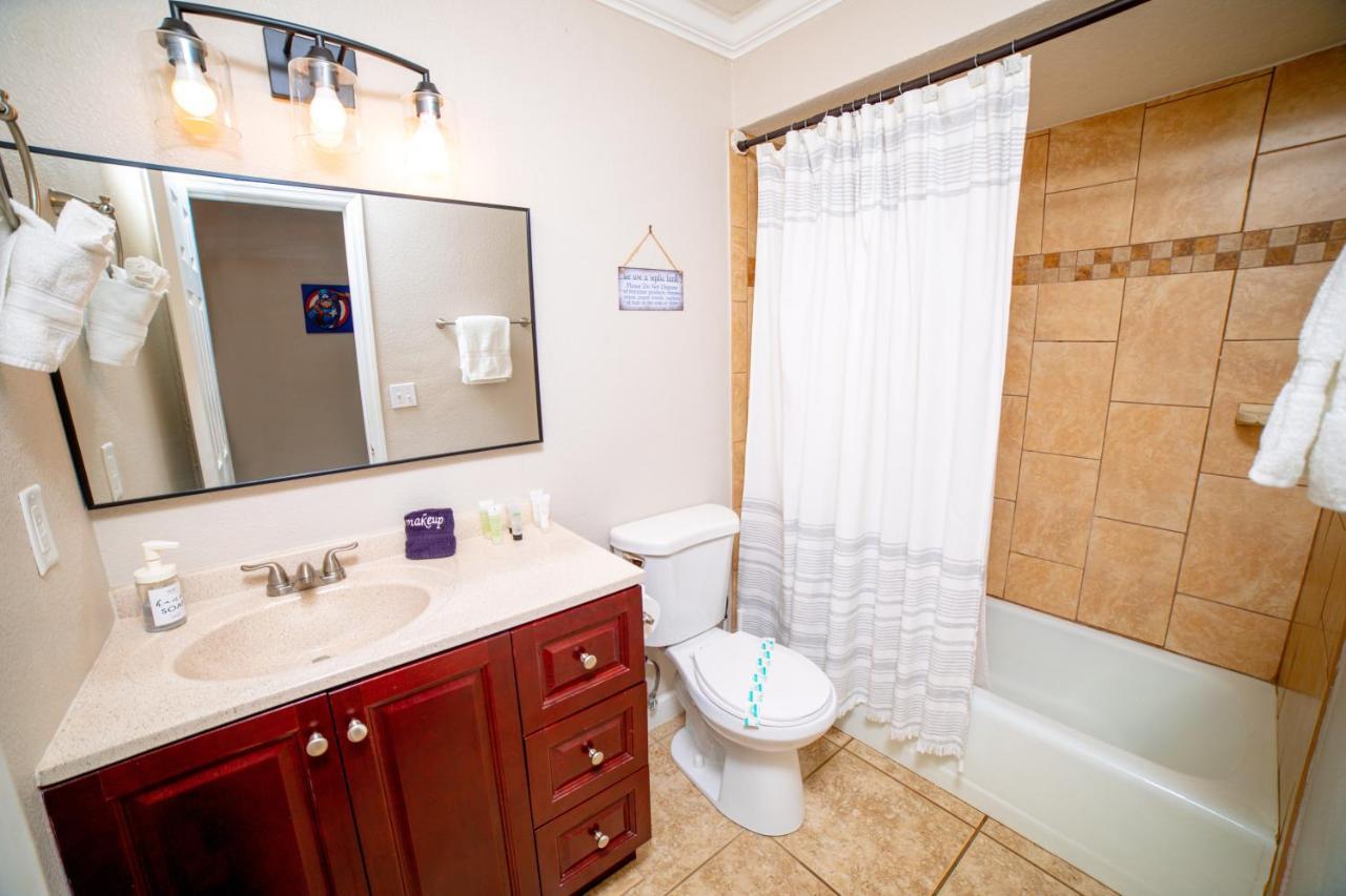 Heated Pool 3 Min Universal/15 Disney/10 Sea World Holiday home