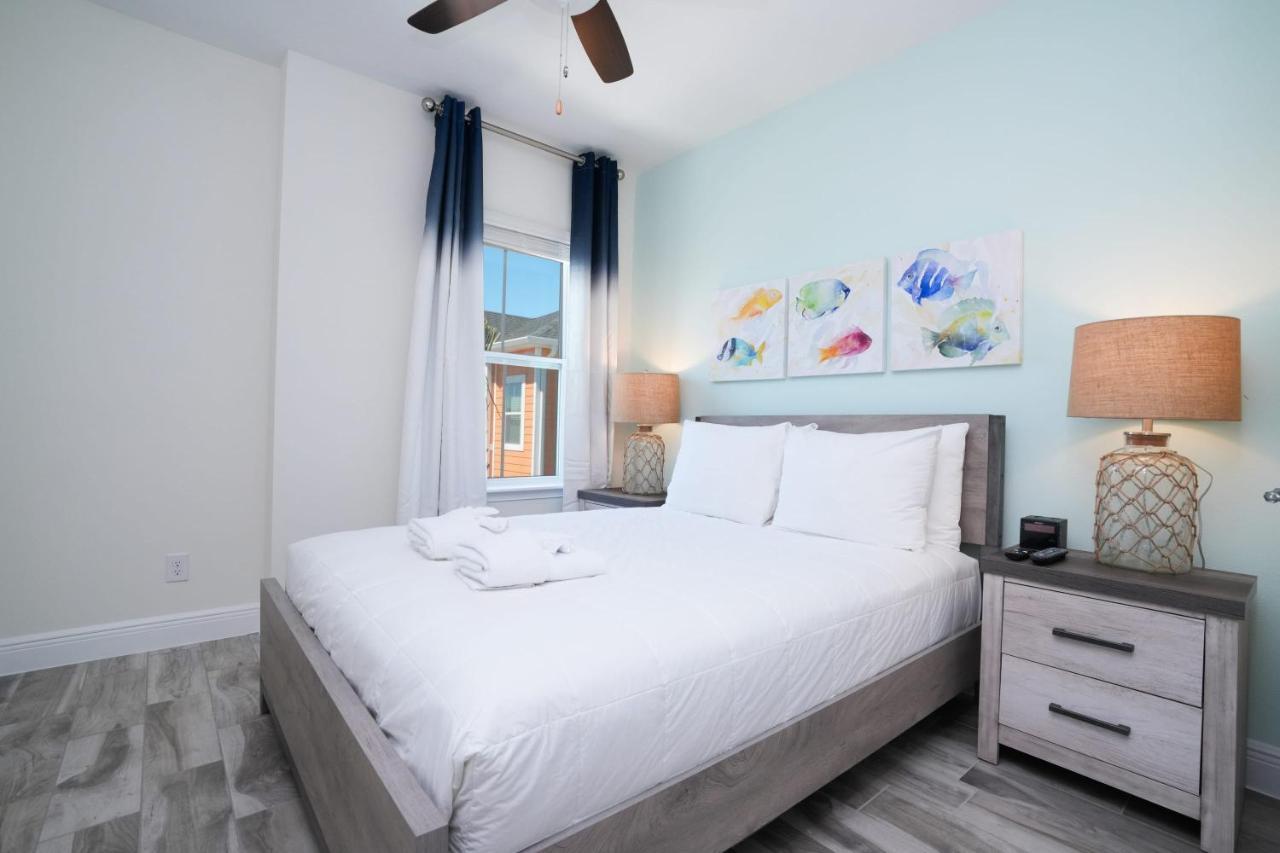 Holiday home Brand New Private Oasis 4 Bedroom - Margaritaville *
