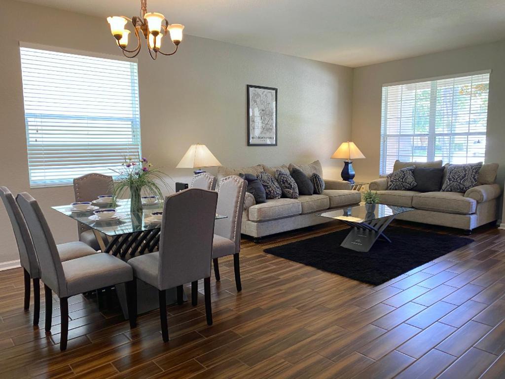 Fs59635 - Windsor Hills - 6 Bed 4 Baths *