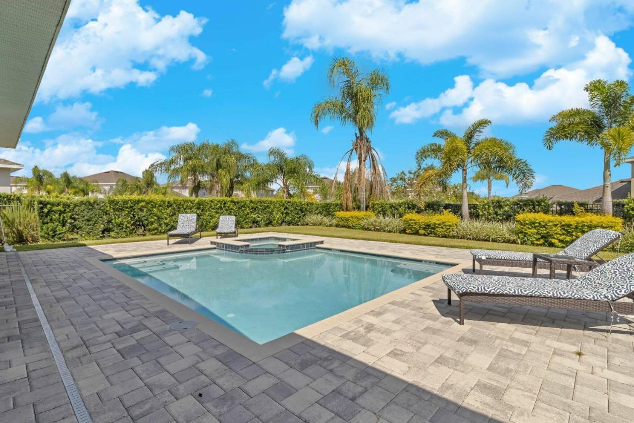 Holiday home 7738 - Encore - 8 Beds -8 Baths Pool Bbq Orlando