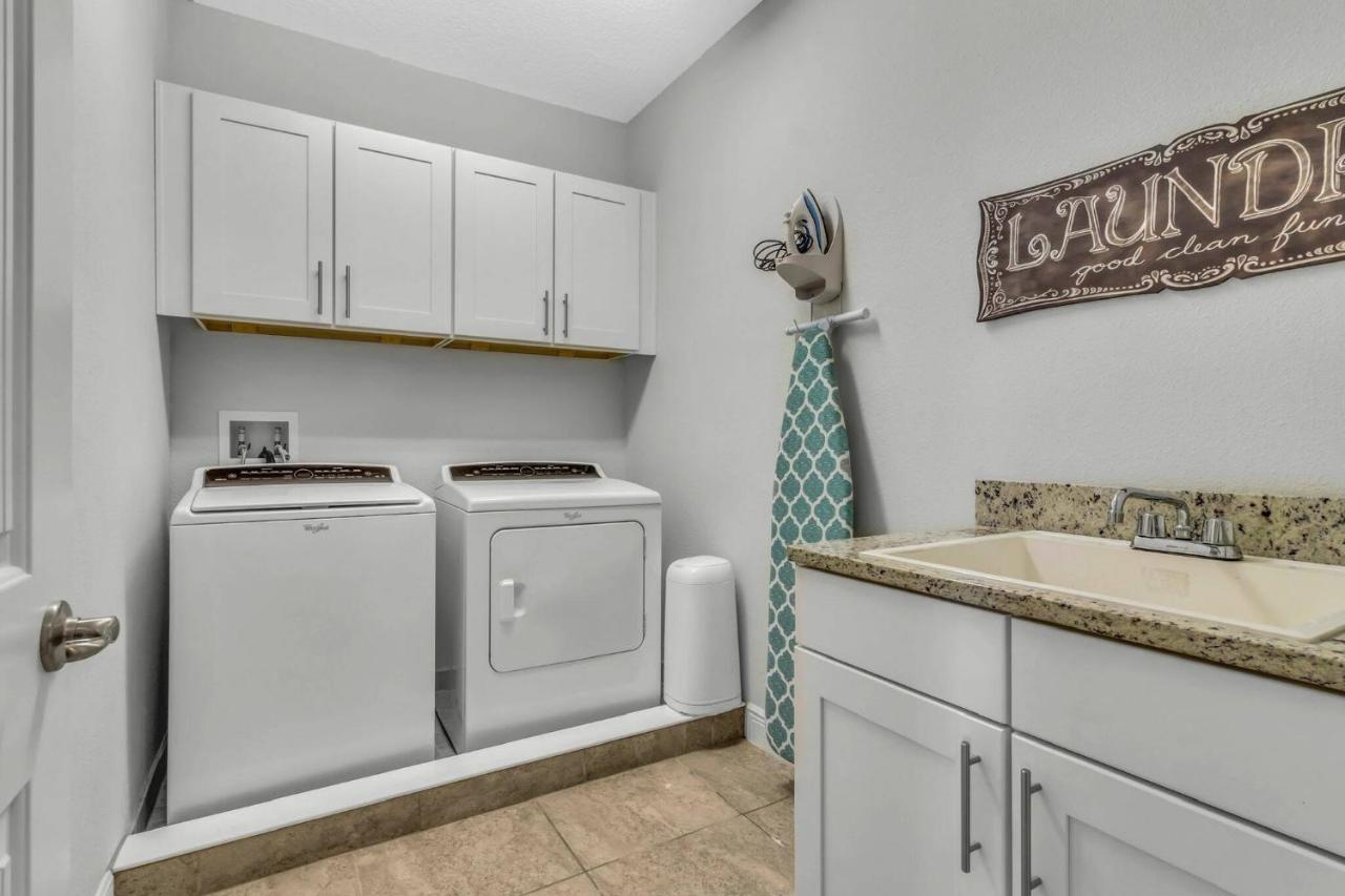 7738 - Encore - 8 Beds -8 Baths Pool Bbq Holiday home