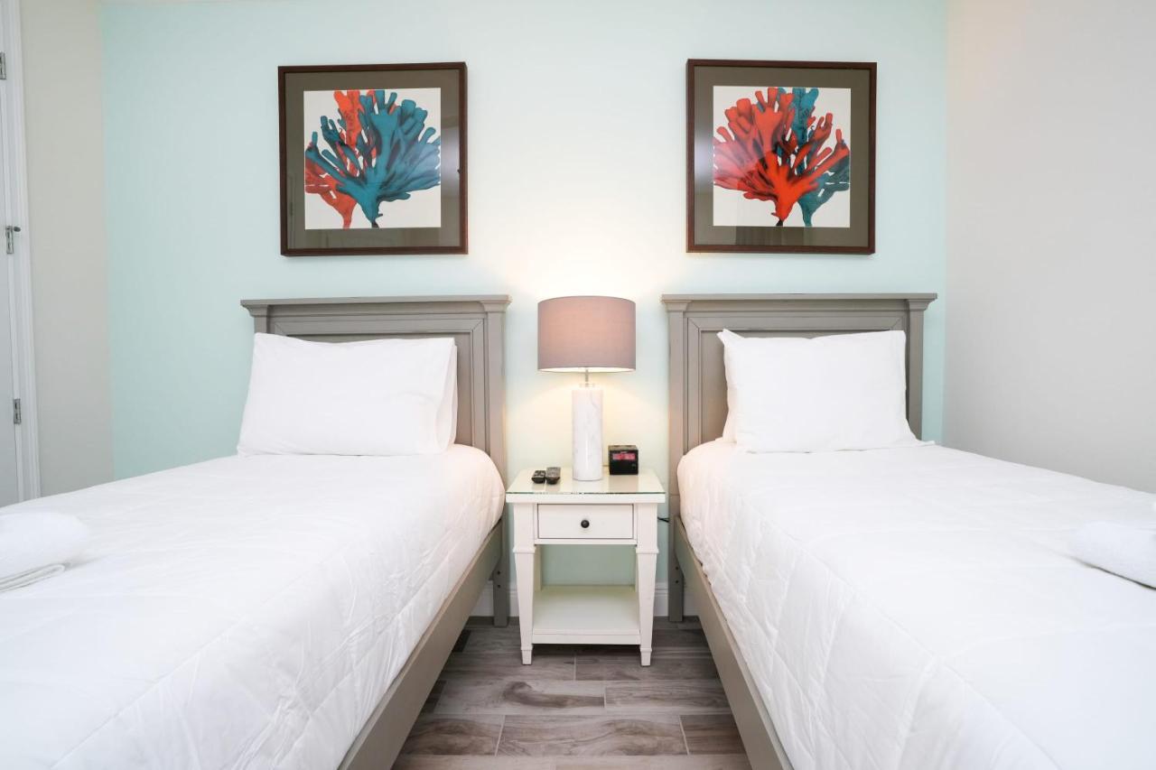 Holiday home Brand New Private Oasis 4 Bedroom - Margaritaville Orlando