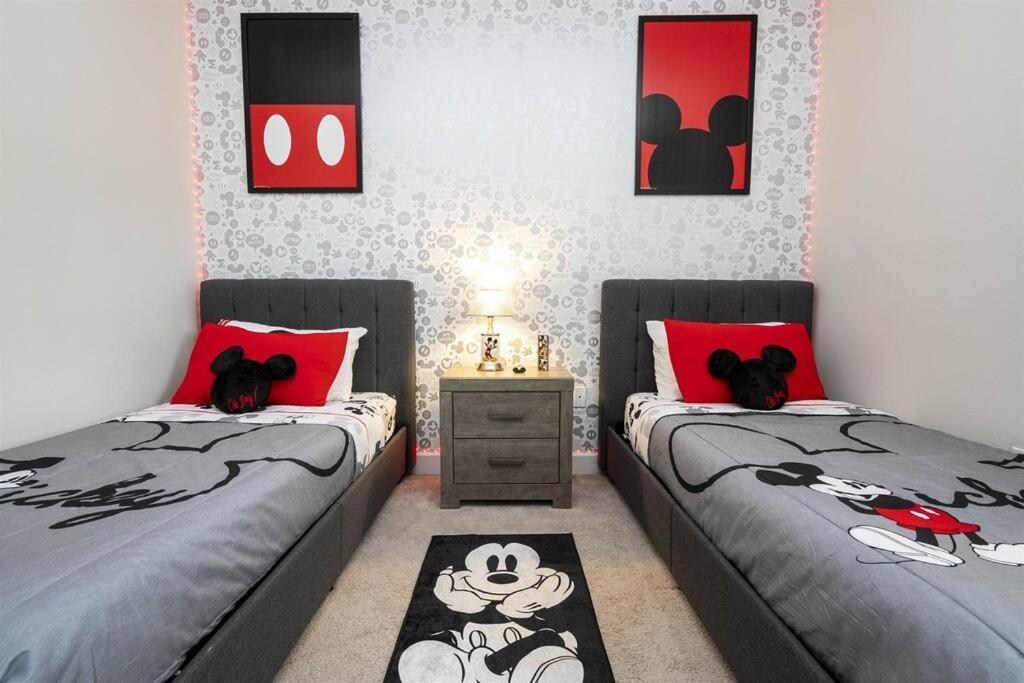 Mickey Mouse Magical Townhome Near - Ser01 Holiday home