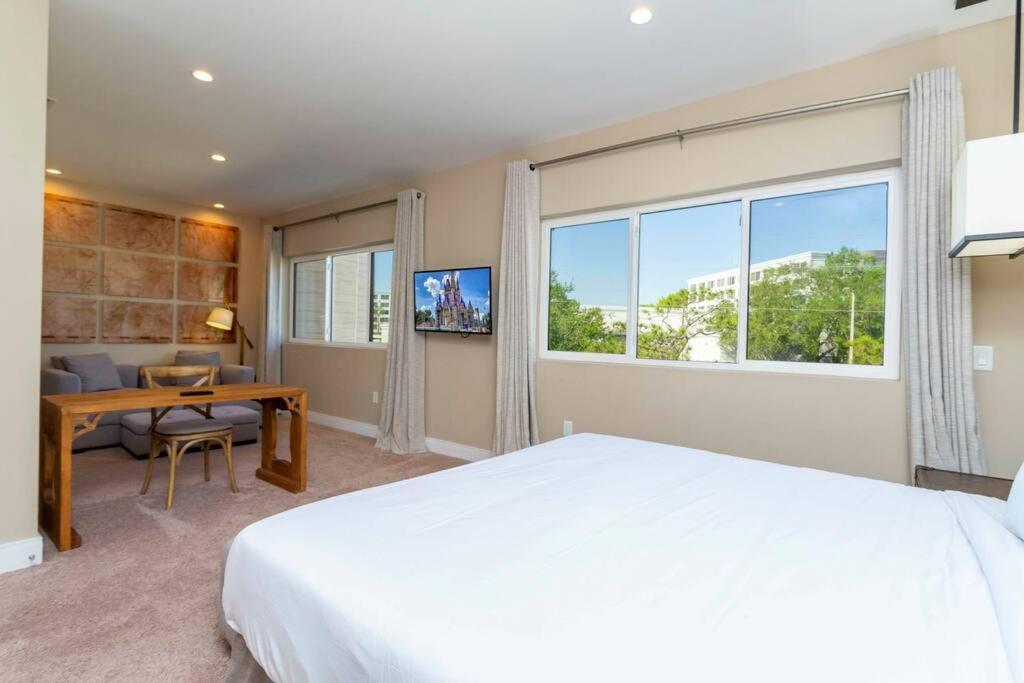 Modern And Luxury 4 Close To 7544 Orlando