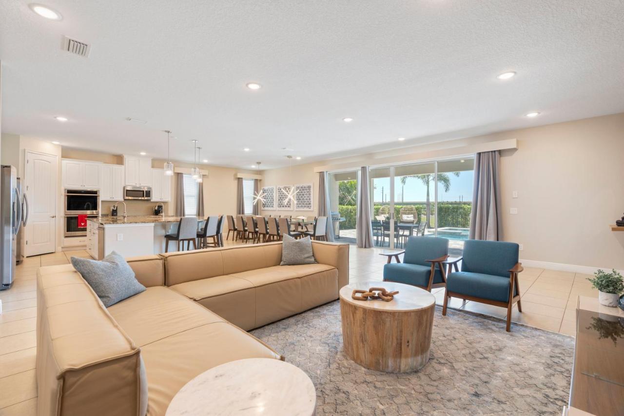Holiday home Super Fun 12-bed W Game Private Pool