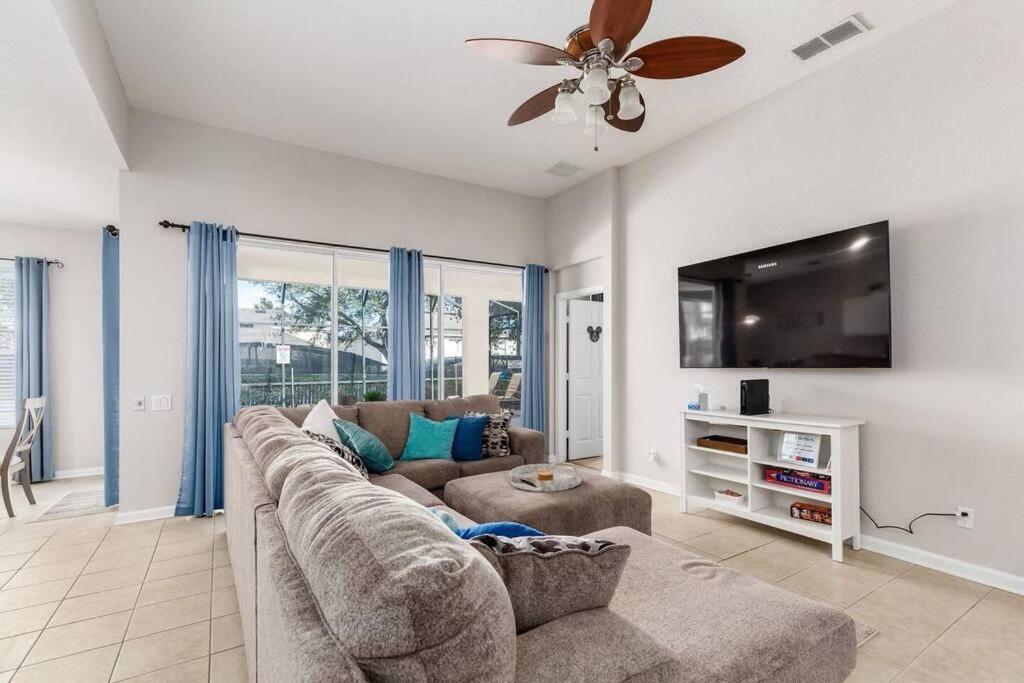 Villa Area W/pool Heat Included Featuring Orlando