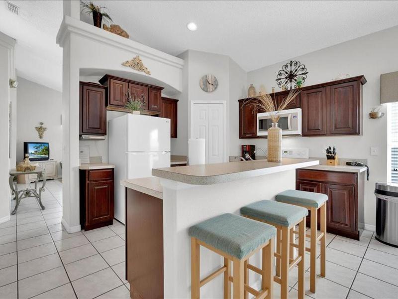Holiday home South Facing Pool Spa- Minutes To *