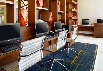 Courtyard By Marriott Nona Orlando