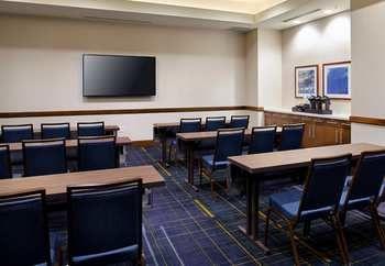Courtyard By Marriott Nona
