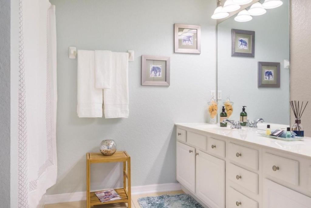 Vista Cay Casa Mystique Townhouse *